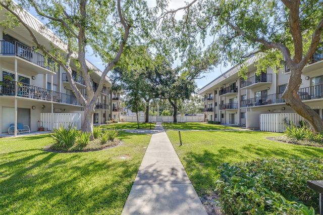 4606 W GRAY STREET 107, Tampa, FL 33609