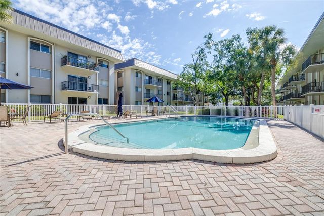 4606 W GRAY STREET 107, Tampa, FL 33609