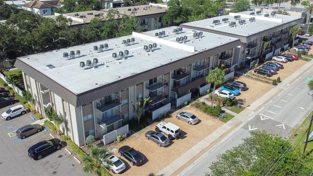 4606 W GRAY STREET 107, Tampa, FL 33609