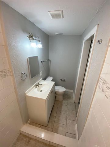 2525 IMLAY COURT S, St Petersburg, FL 33705