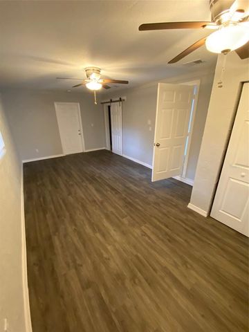 2525 IMLAY COURT S, St Petersburg, FL 33705