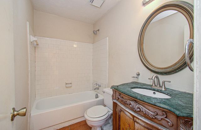 1427 Dell Dale Street, Channelview, TX 77530