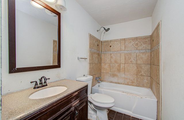 1427 Dell Dale Street, Channelview, TX 77530