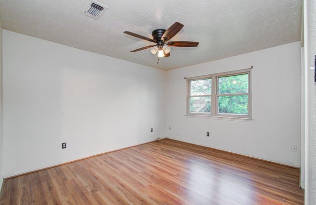 1427 Dell Dale Street, Channelview, TX 77530
