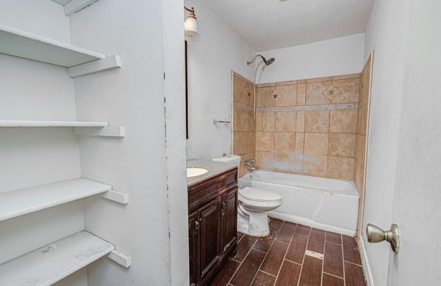 1427 Dell Dale Street, Channelview, TX 77530