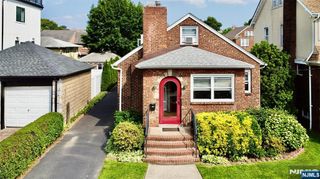 526 Highridge Avenue, Cliffside Park, NJ 07010