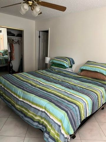 457 Flanders 457, Delray Beach, FL 33484
