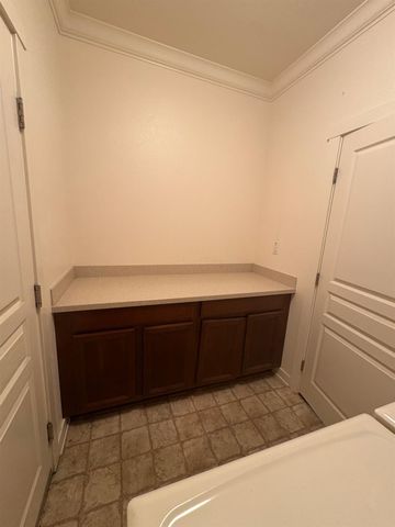 1848 Blackbird Ln, Lincoln, CA 95648