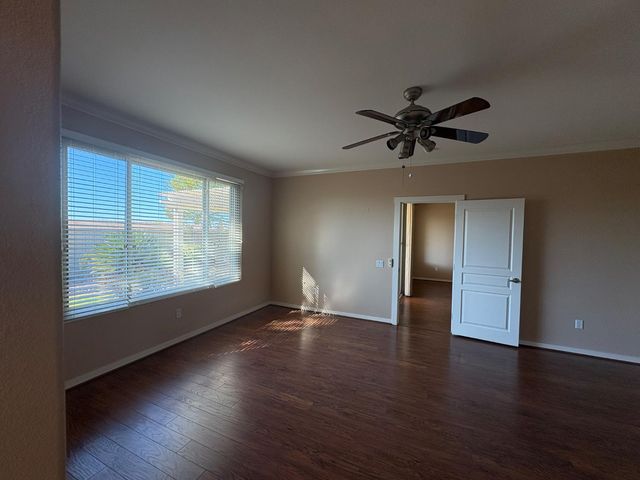 1848 Blackbird Ln, Lincoln, CA 95648