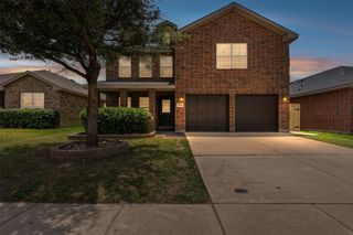 1524 Quails Nest Drive, Fort Worth, TX 76177