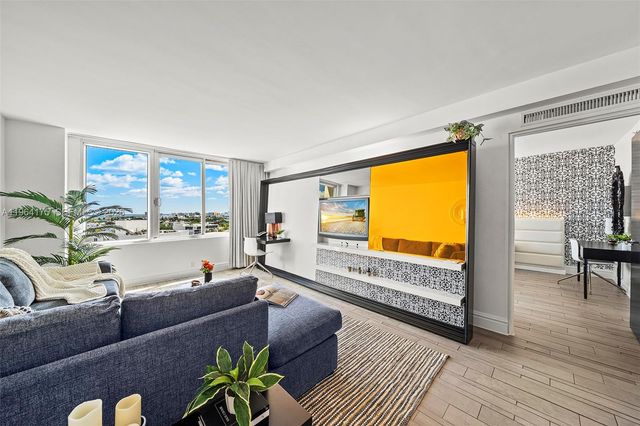 1100 West Ave 1123, Miami Beach, FL 33139