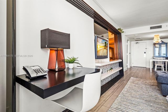 1100 West Ave 1123, Miami Beach, FL 33139