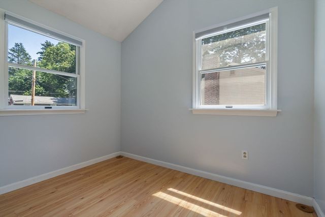 18 Lodge Road, Wayland, MA 01778