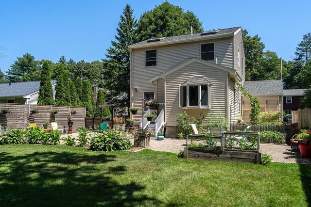 18 Lodge Road, Wayland, MA 01778