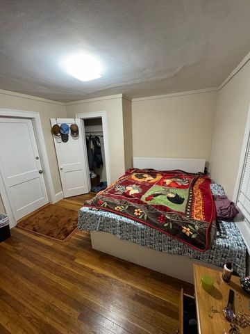 180-182 Princeton Ave 2, Waltham, MA 02451