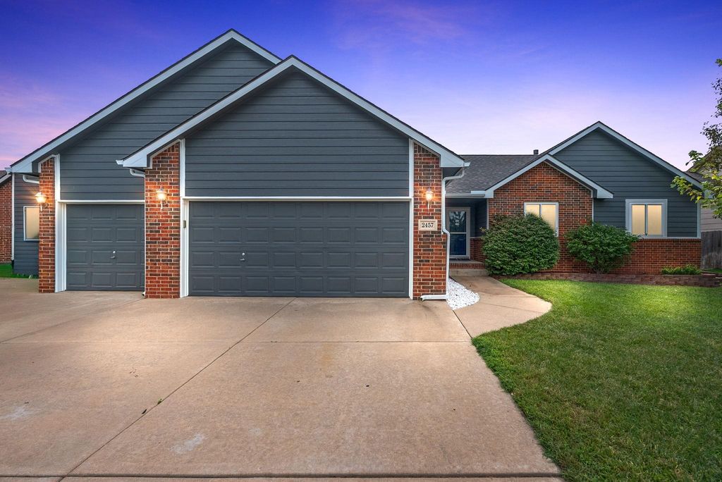 2457 E Dory Ct., Goddard, KS 67052