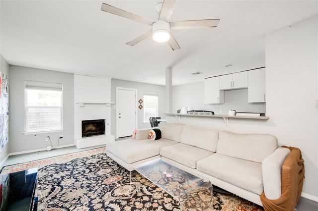 2315 Burleson RD, Austin, TX 78741