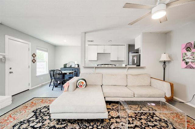 2315 Burleson RD, Austin, TX 78741