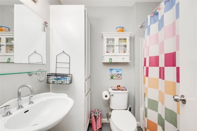2315 Burleson RD, Austin, TX 78741