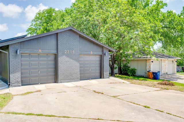 2315 Burleson RD, Austin, TX 78741