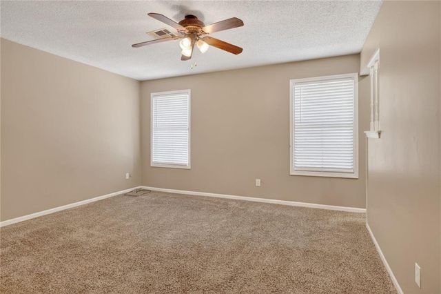 13920 DUNDEE Circle, Grandview, MO 64030