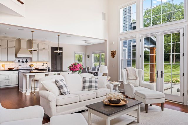 8435 NW 31st Court, Ankeny, IA 50023