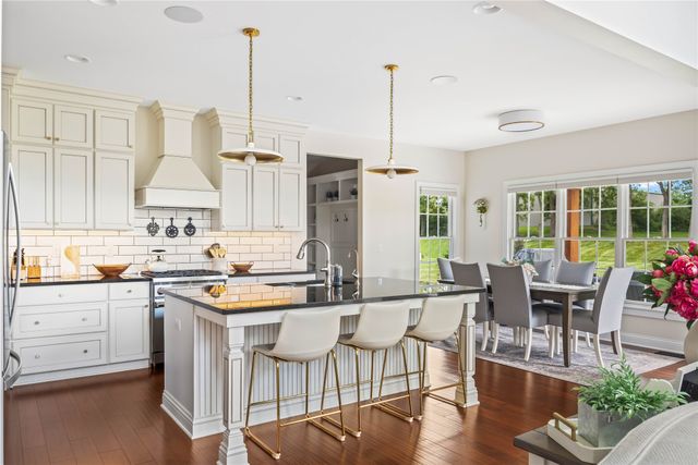 8435 NW 31st Court, Ankeny, IA 50023