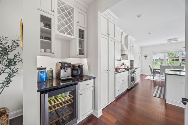 8435 NW 31st Court, Ankeny, IA 50023