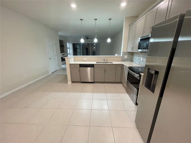 3806 GRASSLAND DRIVE, Orlando, FL 32824