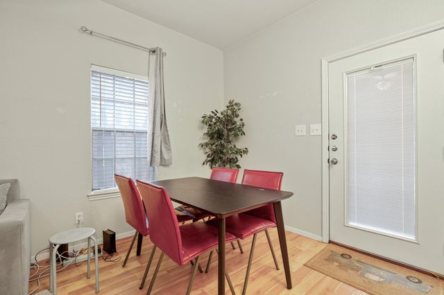 2810 Nueces ST 101, Austin, TX 78705