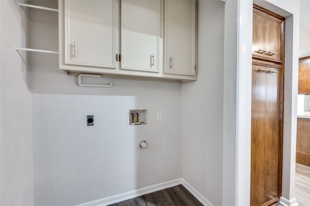 1902 Green Meadow Court, Arlington, TX 76013