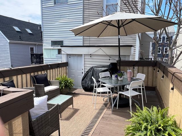 26 Mystic St 3, Boston, MA 02129