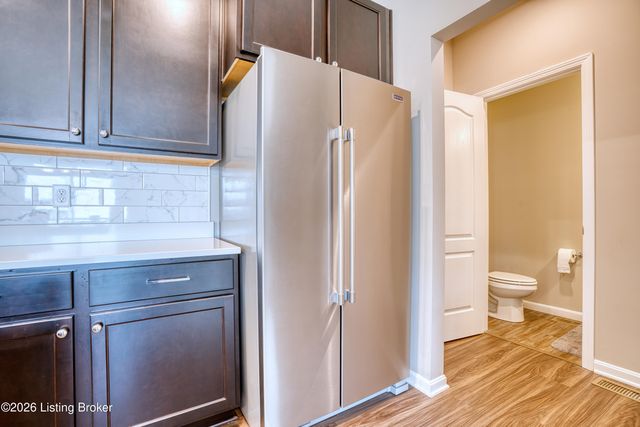 356 Birchwood Dr, Shepherdsville, KY 40165