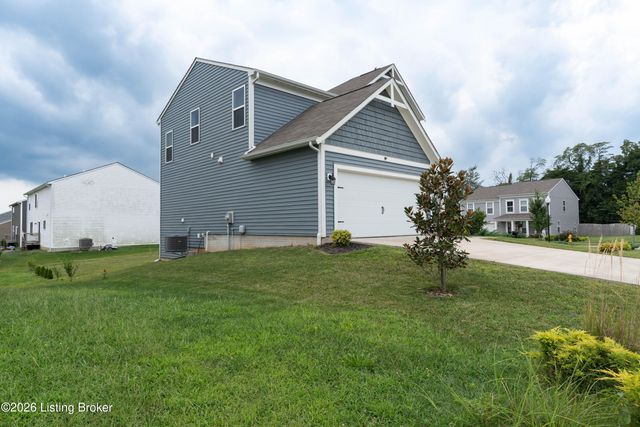 356 Birchwood Dr, Shepherdsville, KY 40165