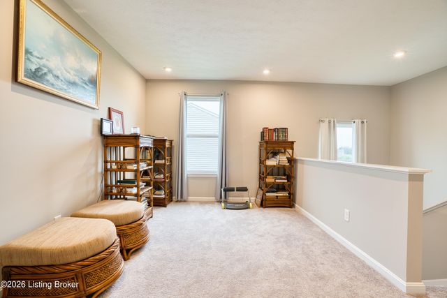 356 Birchwood Dr, Shepherdsville, KY 40165