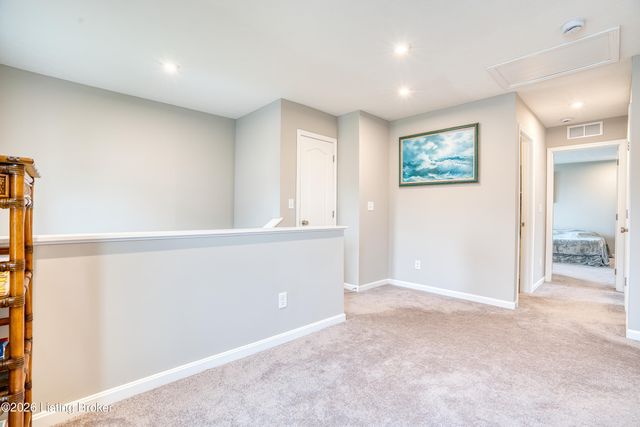 356 Birchwood Dr, Shepherdsville, KY 40165