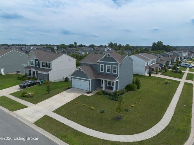 356 Birchwood Dr, Shepherdsville, KY 40165