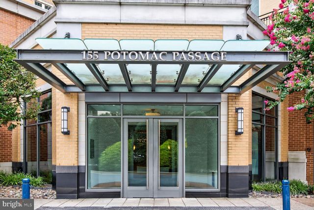 155 POTOMAC PSGE #806, National Harbor, MD 20745