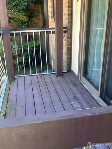 1105 N Oaks Boulevard N, North Brunswick, NJ 08902