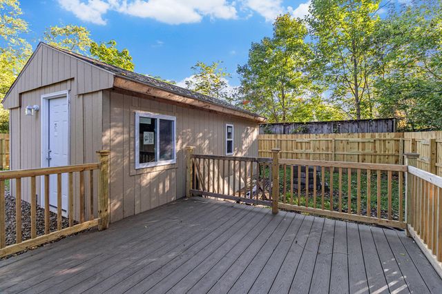 916 Hawley Street, Kalamazoo City, MI 49007