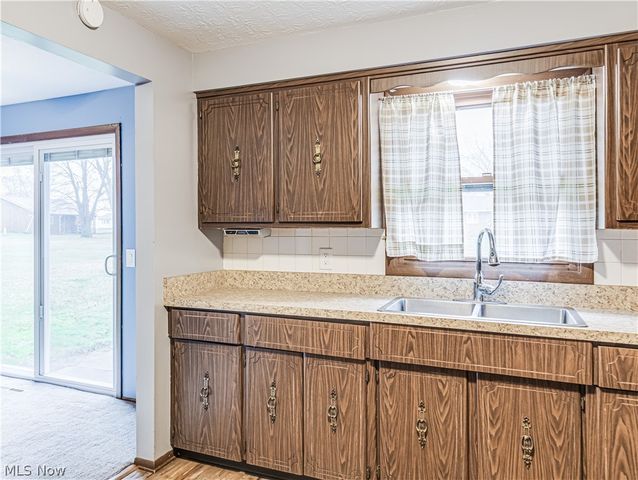 312 Decourcey Street, Rittman, OH 44270