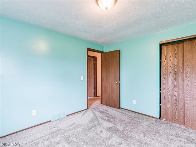 312 Decourcey Street, Rittman, OH 44270