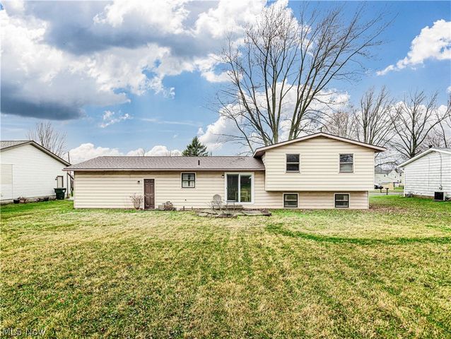 312 Decourcey Street, Rittman, OH 44270