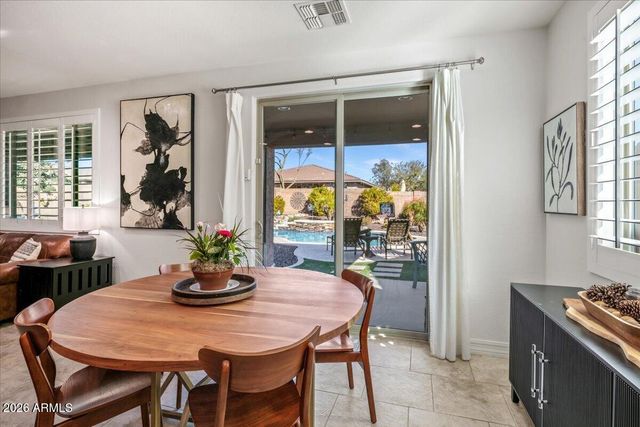 3748 W BINGHAM Drive, New River, AZ 85087