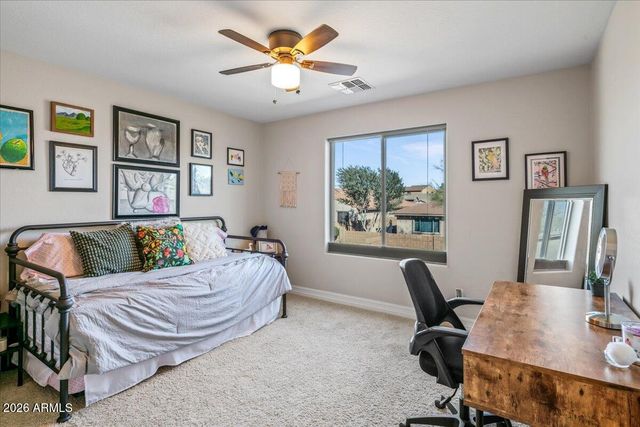 3748 W BINGHAM Drive, New River, AZ 85087