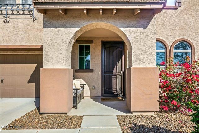 3748 W BINGHAM Drive, New River, AZ 85087