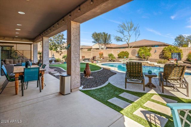 3748 W BINGHAM Drive, New River, AZ 85087