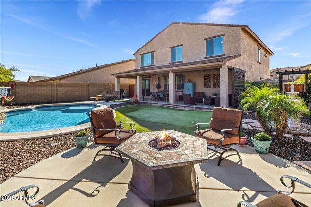 3748 W BINGHAM Drive, New River, AZ 85087