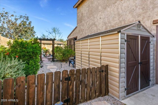 3748 W BINGHAM Drive, New River, AZ 85087