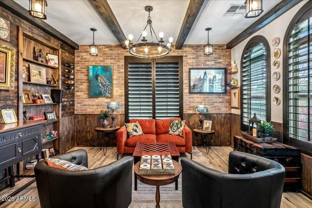 3748 W BINGHAM Drive, New River, AZ 85087